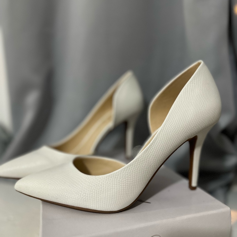 Heels 👠 - Picture 6 of 8